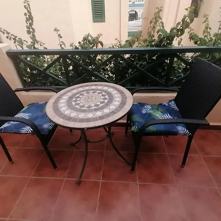 Castillo Mar- Casa Martini كاليتا ذي فوستي